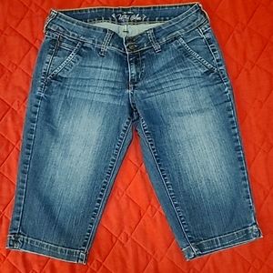 Old Navy Denim Capris.